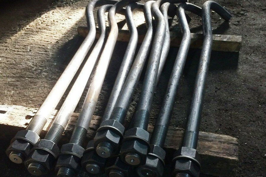 Фундаментный болт 48 мм 2000 мм 2,1 Ст35 ГОСТ 24379.1-2012