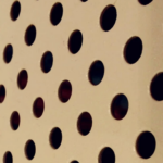 Медно-никелевый перфорированный лист 2 мм МНЖ 5-1 ГОСТ 492-2006